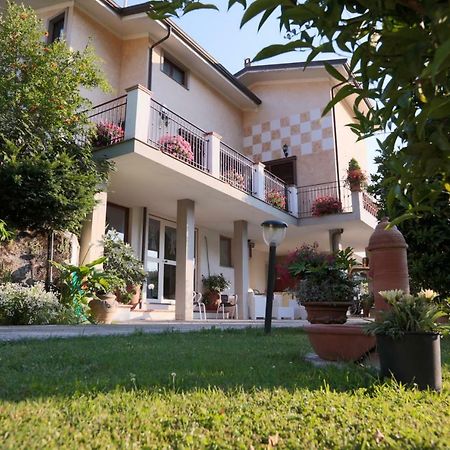 Parte Di Casa Con Giardino E Piscina Villa Pietrasanta Eksteriør bilde
